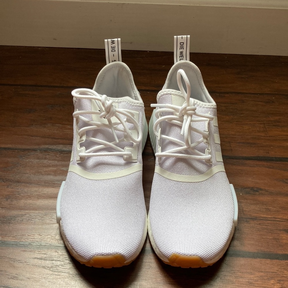 White Men’s adidas Originals NMD’s_r1 ; size:7.5